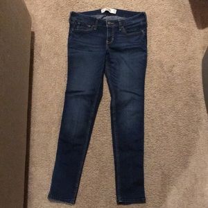 Hollister jeans-great condition!